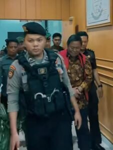 PJSBABEL.COM (Bangka Selatan/Toboali) – Kejaksaan Negeri Bangka Selatan menetapkan dua pejabat sebagai tersangka dalam dugaan tindak pidana korupsi terkait penerbitan legalitas lahan negara di Kecamatan Lepar Pongok. Kamis (11/12/2025).