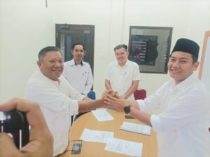 PJSBABEL.COM (PANGKALPINANG) – Persoalan kesalahpahaman yang sempat mencuat di internal Partai Kebangkitan Bangsa (PKB) Bangka Belitung akhirnya diselesaikan secara damai. Selasa (16/12/2025).