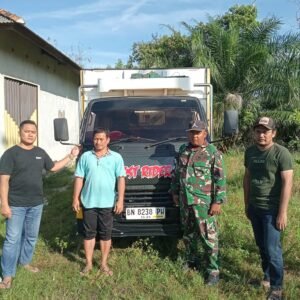 PJSBABEL.COM (BANGKA) – Tim Satuan Tugas Khusus (Satgasus) Pos Penyekatan bersama anggota BKO Korem 045/Garuda Jaya (Gaya) Pos Jelitik mengamankan belasan ton biji timah yang diduga ilegal, Senin (16/12/2025) pagi sekitar pukul 06.15 WIB.