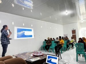 PJSBABEL.COM (Koba,)  — PT Thorcon Power Indonesia bersama Pemerintah Desa Perlang menggelar kegiatan sosialisasi dan edukasi energi nuklir bagi masyarakat Desa Perlang. Kegiatan yang dilaksanakan di Kantor Kepala Desa Perlang, Kecamatan Lubuk Besar, Kabupaten Bangka Tengah, pada Kamis (19/12/2025) ini merupakan bagian dari rangkaian Festival Desa Perlang. Rabu (24/12/2025)