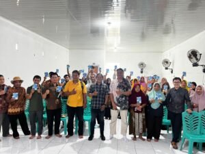 PJSBABEL.COM (Koba,)  — PT Thorcon Power Indonesia bersama Pemerintah Desa Perlang menggelar kegiatan sosialisasi dan edukasi energi nuklir bagi masyarakat Desa Perlang. Kegiatan yang dilaksanakan di Kantor Kepala Desa Perlang, Kecamatan Lubuk Besar, Kabupaten Bangka Tengah, pada Kamis (19/12/2025) ini merupakan bagian dari rangkaian Festival Desa Perlang. Rabu (24/12/2025)