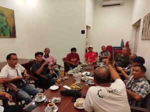 Tak Sekadar Wacana, Forkoda BU Dorong Perbup dan Pembentukan 3 Kecamatan Persiapan Bangka UtaraPJSBABEL.COM (BANGKA BELITUNG) – Forum Koordinasi Daerah Percepatan Pembentukan Calon Daerah Otonomi Baru Bangka Utara (Forkoda PP CDOB Bangka Utara) menegaskan bahwa perjuangan pemekaran wilayah tidak boleh berhenti pada tataran wacana dan semangat simbolik semata. Minggu (28/12/2025).