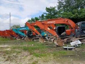 Empat Tersangka Tambang Timah Ilegal Lubuk Besar Resmi Ditahan, ASN Kepala KPHP Ikut TerjeratPJSBABEL.COM (PANGKALPINANG) — Kejaksaan Tinggi Kepulauan Bangka Belitung kembali menegaskan keseriusannya memberantas kejahatan pertambangan ilegal. Senin (12/1/2026).